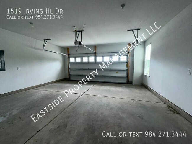 Building Photo - 1519 Irving Hl Dr