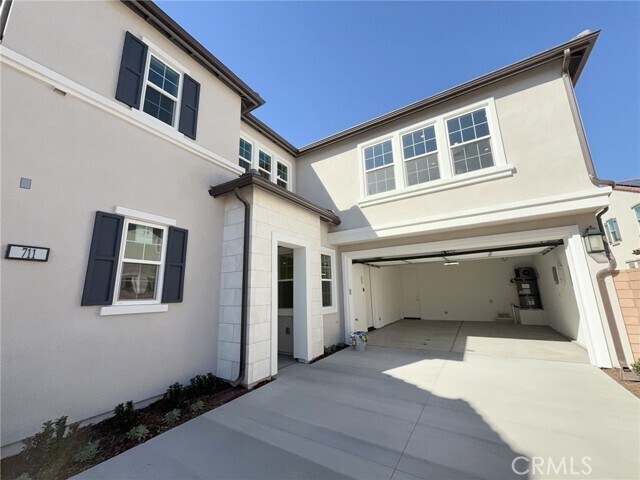 Primary Photo - 711 Olivier Dr