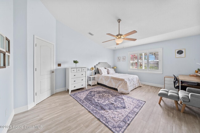 Building Photo - 2631 Canterbury Cir