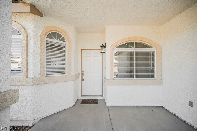 Building Photo - 490 Beaconwood St