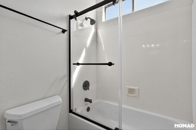 Building Photo - 7742 E Los Gatos Dr