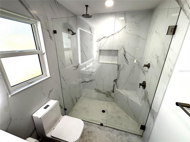 Building Photo - 268 Lemonlily Ct