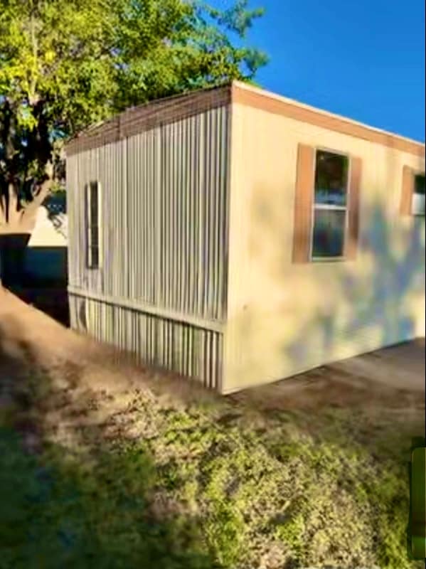 Building Photo - 6345 N Dona Ana Rd