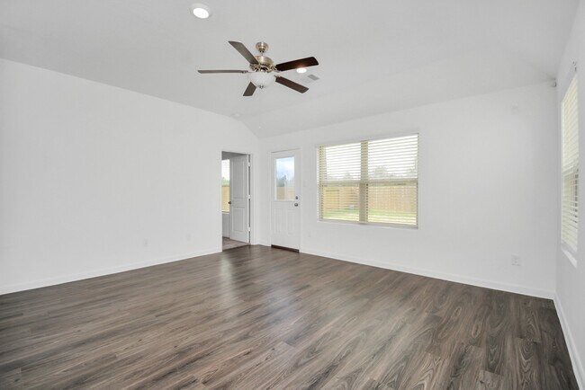 Building Photo - 11839 Knockdrin Dr