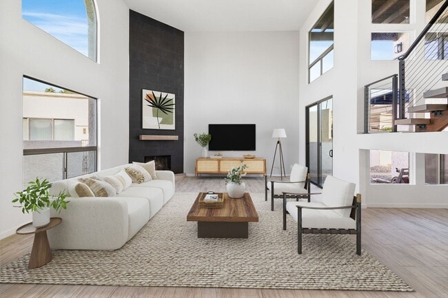 Building Photo - Luxury Living in the Heart of McCormick Ranch!
