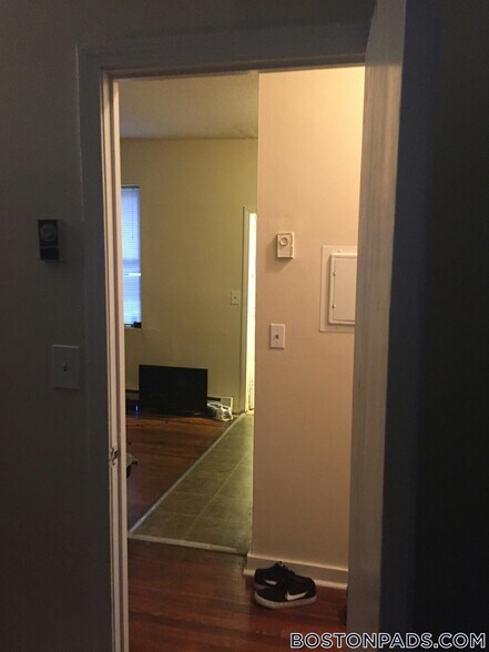 Building Photo - 892 Huntington Ave