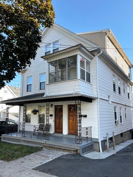 Primary Photo - 532 High St