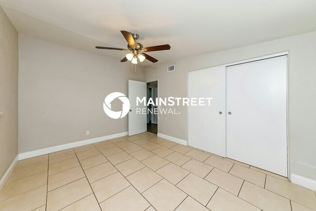 Building Photo - 3 Bedroom Pet-Friendly Home in Bradenton, ...