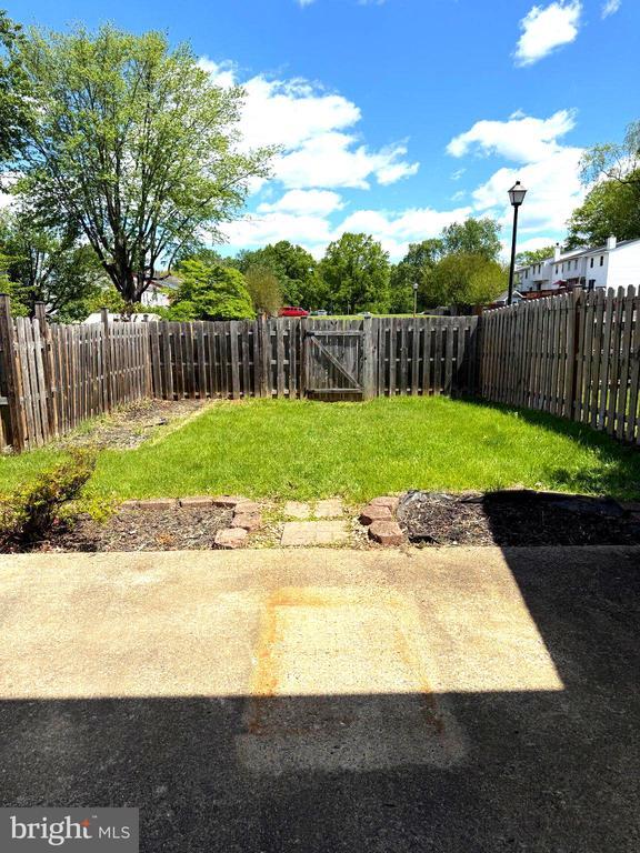 Building Photo - 338 Nansemond St SE