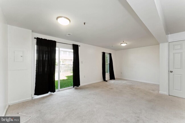 Building Photo - 12616 Wrightwood Ct