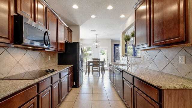 Building Photo - 26207 Lost Creek Way