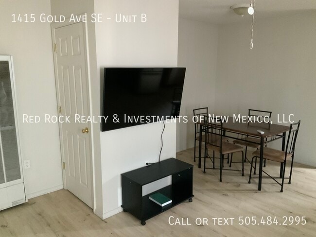 Building Photo - 1415 Gold Ave SE