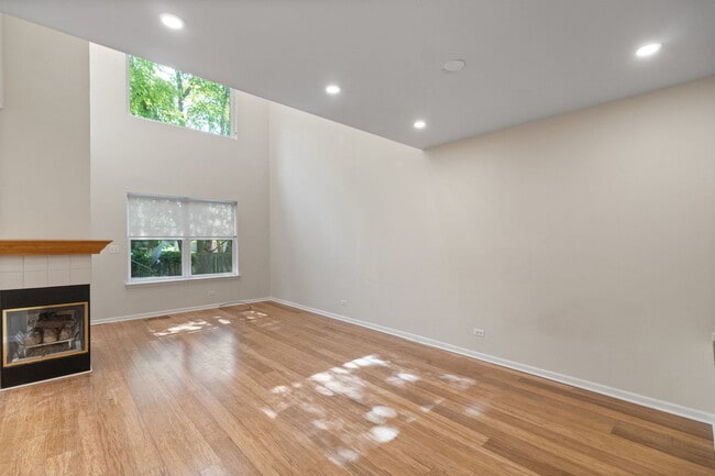 Building Photo - 3057 Serenity Ln