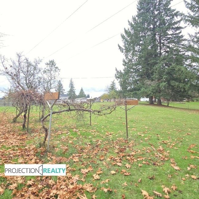 Building Photo - 32535 Coal Creek Rd