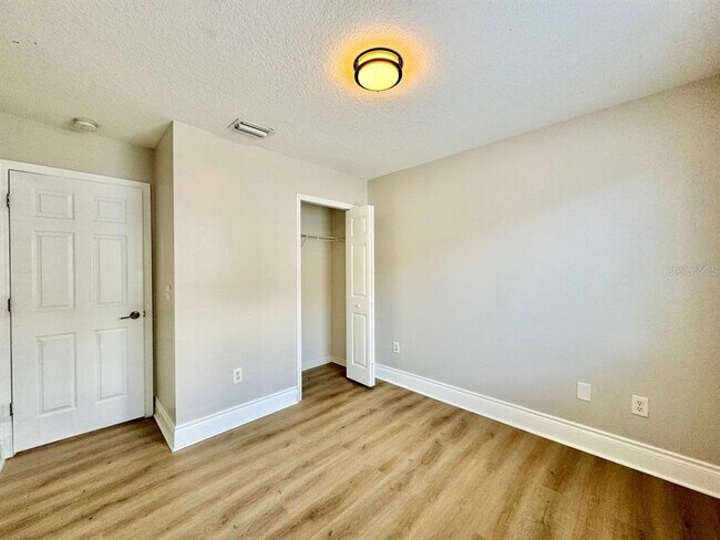 Building Photo - 13014 Fennway Ridge Dr