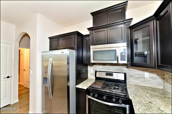 Building Photo - 13514 Hazlewood St