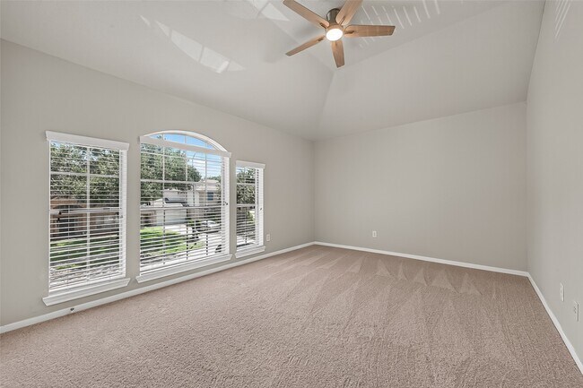Building Photo - 1522 Brook Grove Dr