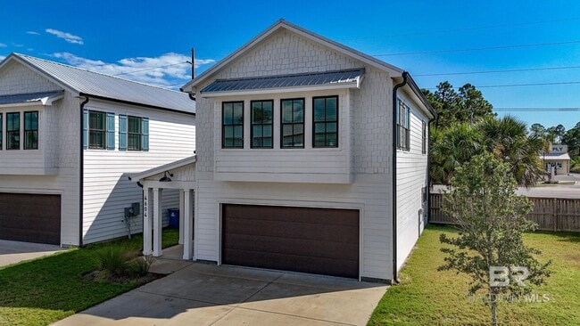 Building Photo - 4604 Casablanca Dr