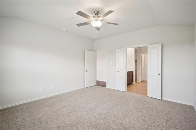 Building Photo - 2203 Gustavus Dr