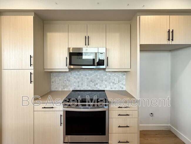 Building Photo - 3909 Wattling St