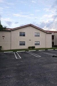 Building Photo - 3748 N University Dr