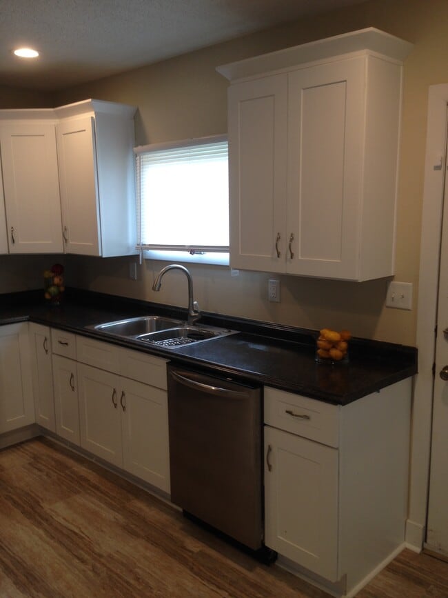 Numerous high end kitchen cabinets. - 1613 Fletcher Ave