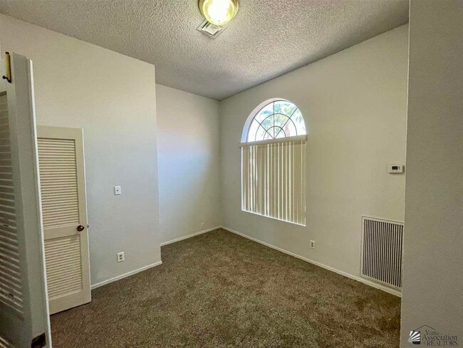 Building Photo - 10236 S Del Rico