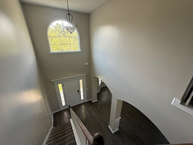 Building Photo - 50 Huntington Dr