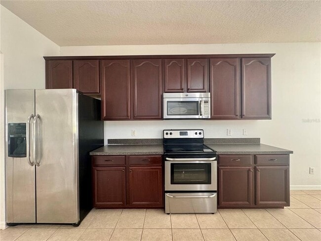 Building Photo - 16543 Cedar Run Dr
