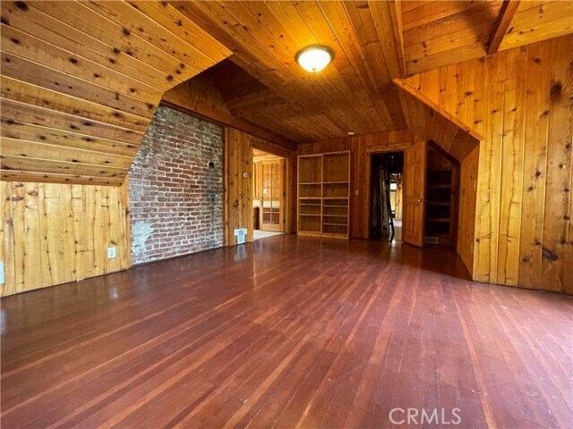 Building Photo - 28665 Willow Rd