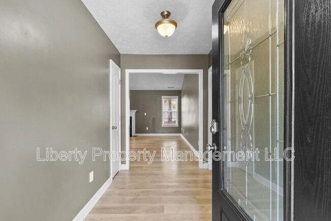 Building Photo - 189 Marquis Dr