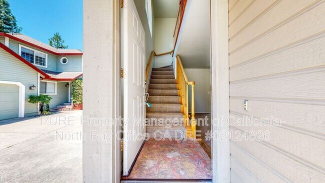 Building Photo - 5075 Charmian Dr