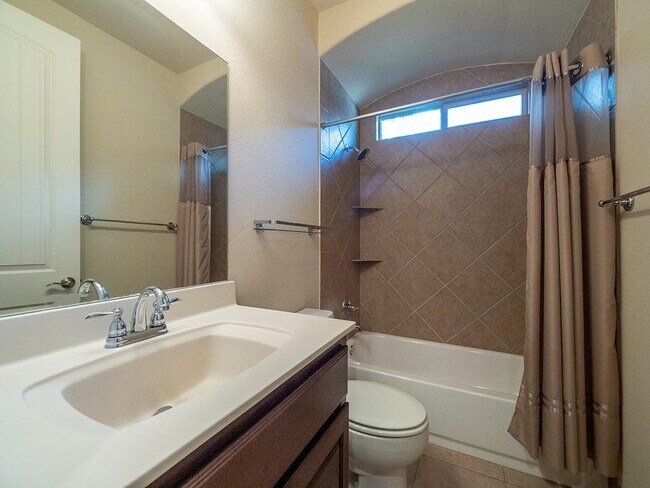 Building Photo - 6009 Wilcott Ct