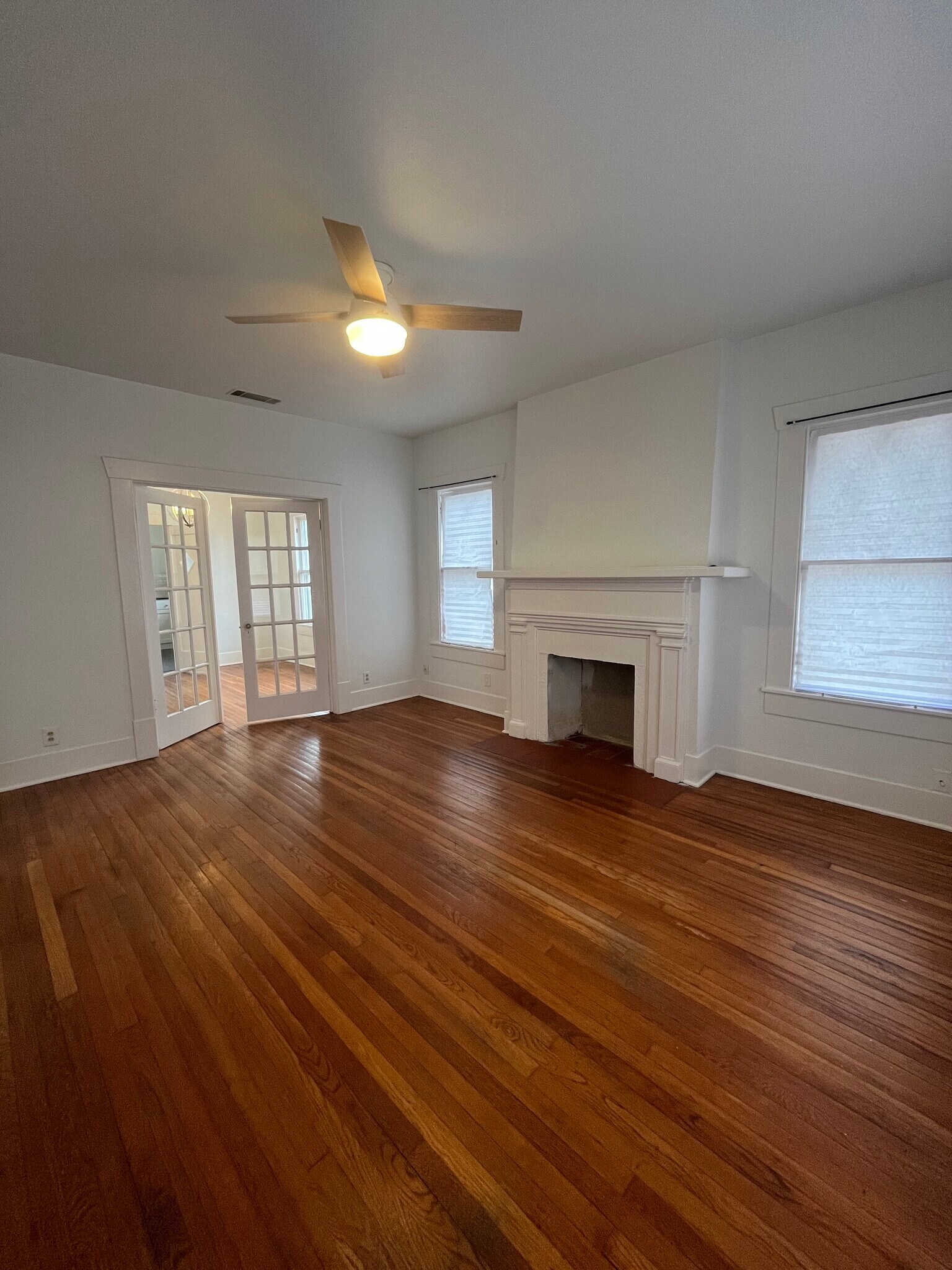 Building Photo - 4302 Duval Street