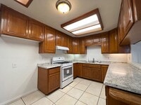 Building Photo - Must See 4 bedroom 2 and a half bathroom home in El Cajon