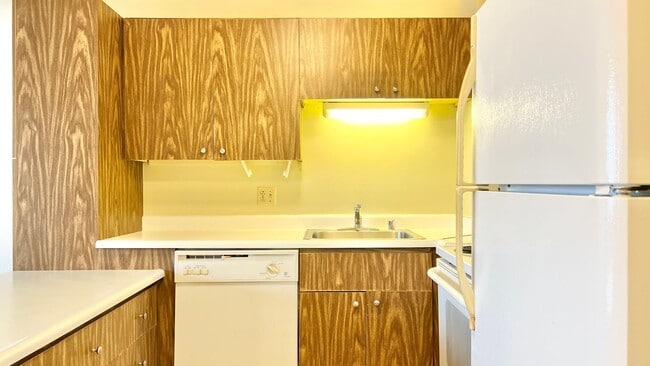 Building Photo - 55 S Kukui St