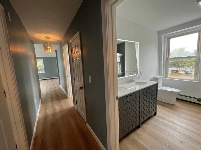 Building Photo - 9 Turner Ave