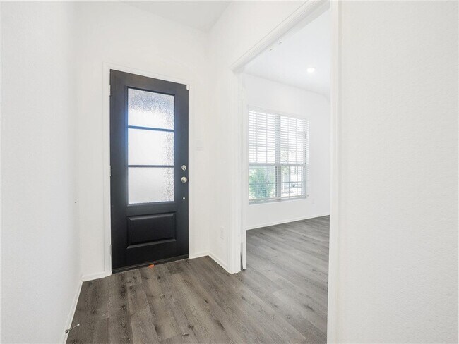 Building Photo - 3431 Autumn Russet Trl