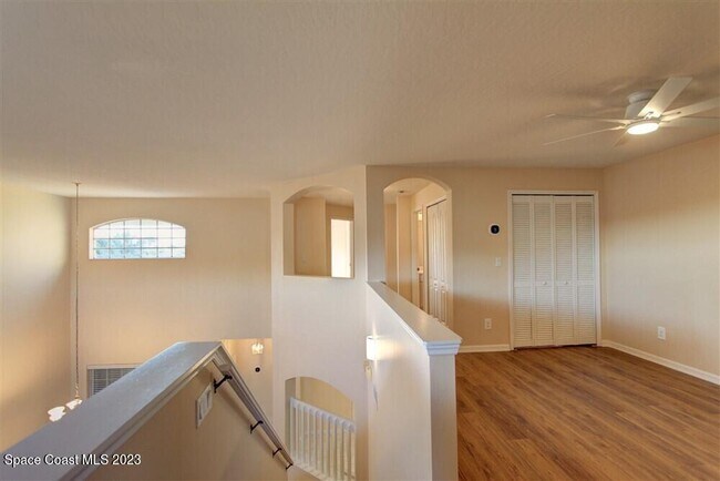 Building Photo - 264 Intrepid Way