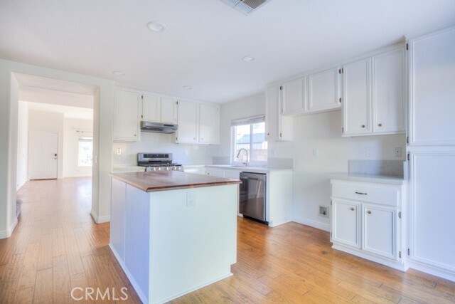 Building Photo - 5795 Milgrove Way