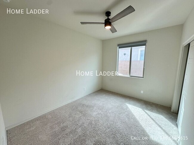 Building Photo - 19842 W Badgett Ln