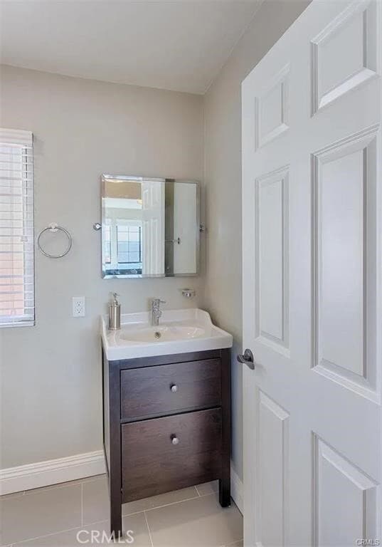 Building Photo - 112 29th Pl