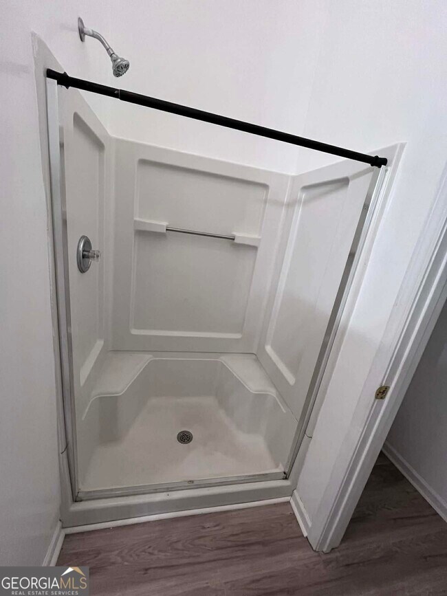 Building Photo - 2400 Miller Oaks Cir