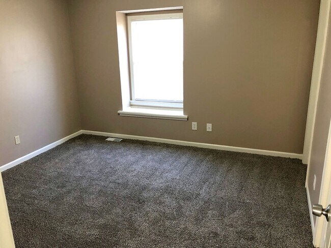 Building Photo - 1420 Choctaw St