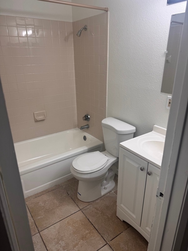 Building Photo - 7825 40th Ave Dr W