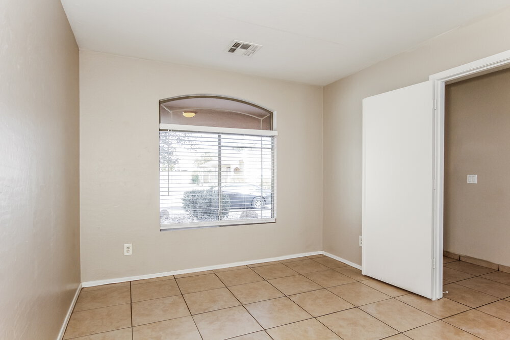 Building Photo - 10637 W Nez Perce St