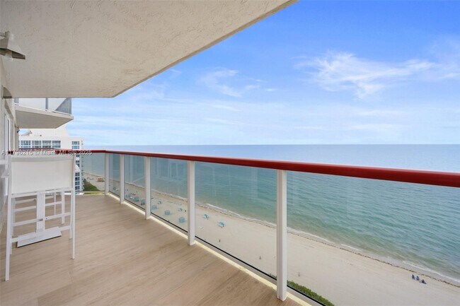 Building Photo - 6767 Collins Ave