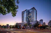 Building Photo - 675 9th Avenue Unit 2007