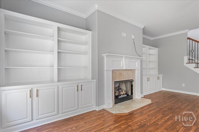 Building Photo - 270 Willow Point Cir