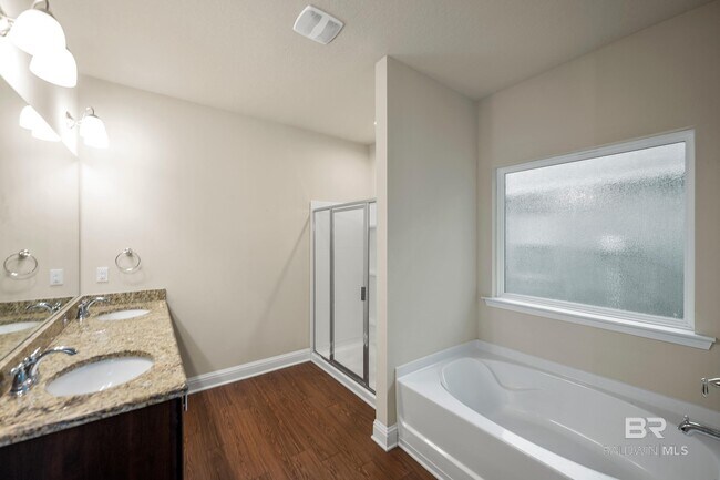 Building Photo - 7824 Barrington Ln